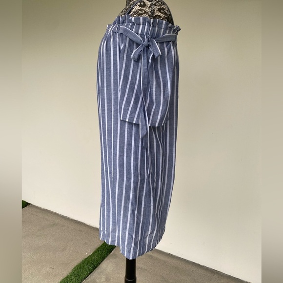 Blue and White Striped Off-Shoulder Dress by Lucky Brand size medium. - Picture 3 of 5